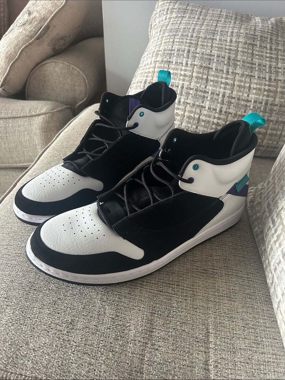 NWOT Jordan Fadeaways size 14 - Picture 13 of 13
